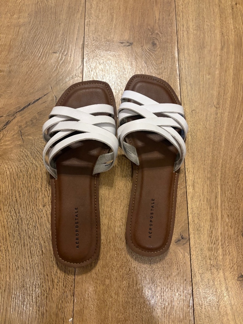 Womens sandals size 9 aeropostal